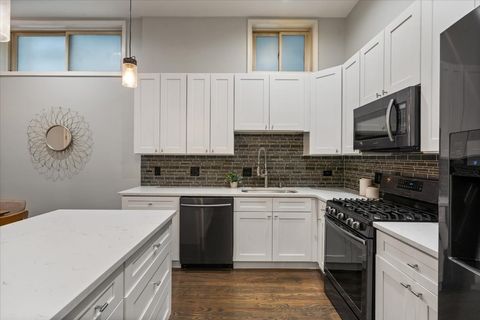 Tiny photo for 2867 W Palmer Street #G, Chicago, IL 60647 (MLS # 12639555)