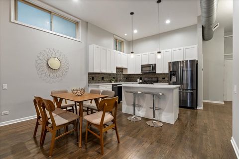 Tiny photo for 2867 W Palmer Street #G, Chicago, IL 60647 (MLS # 12639555)
