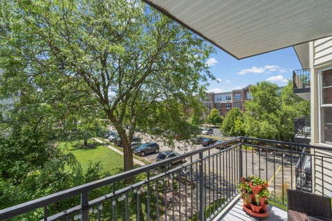 Tiny photo for 5510 lincoln Avenue #B310, Morton Grove, IL 60053 (MLS # 12719514)