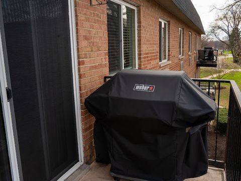 Tiny photo for 1056 N Mill Street #304, Naperville, IL 60563 (MLS # 12604476)