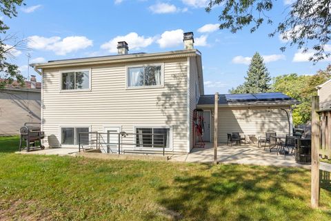 Tiny photo for 109 Arrowhead Lane, Bolingbrook, IL 60440 (MLS # 12465498)