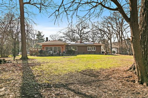 Tiny photo for 435 Forest Trail, Oak Brook, IL 60523 (MLS # 12597524)