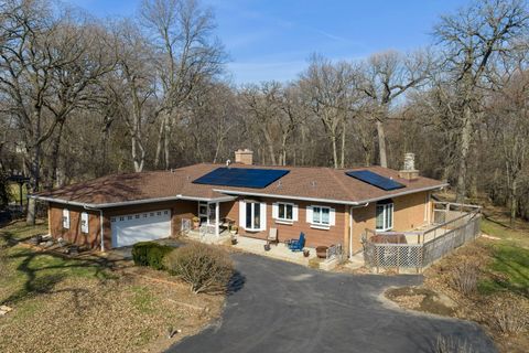 Tiny photo for 435 Forest Trail, Oak Brook, IL 60523 (MLS # 12597524)