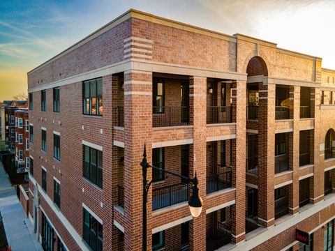 Tiny photo for 4706 S Saint Lawrence Avenue #2W, Chicago, IL 60615 (MLS # 12327848)