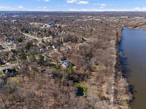 Tiny photo for 362 1/2 River Bluff Road, Elgin, IL 60120 (MLS # 12611531)