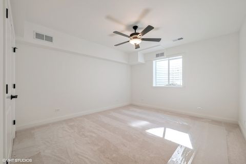 Tiny photo for Willowbrook, IL 60527 (MLS # 12544175)