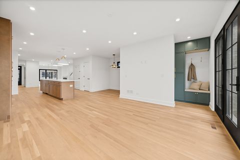 Tiny photo for 2620 N Mozart Street, Chicago, IL 60647 (MLS # 12464373)
