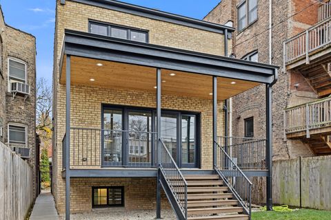 Tiny photo for 2620 N Mozart Street, Chicago, IL 60647 (MLS # 12464373)