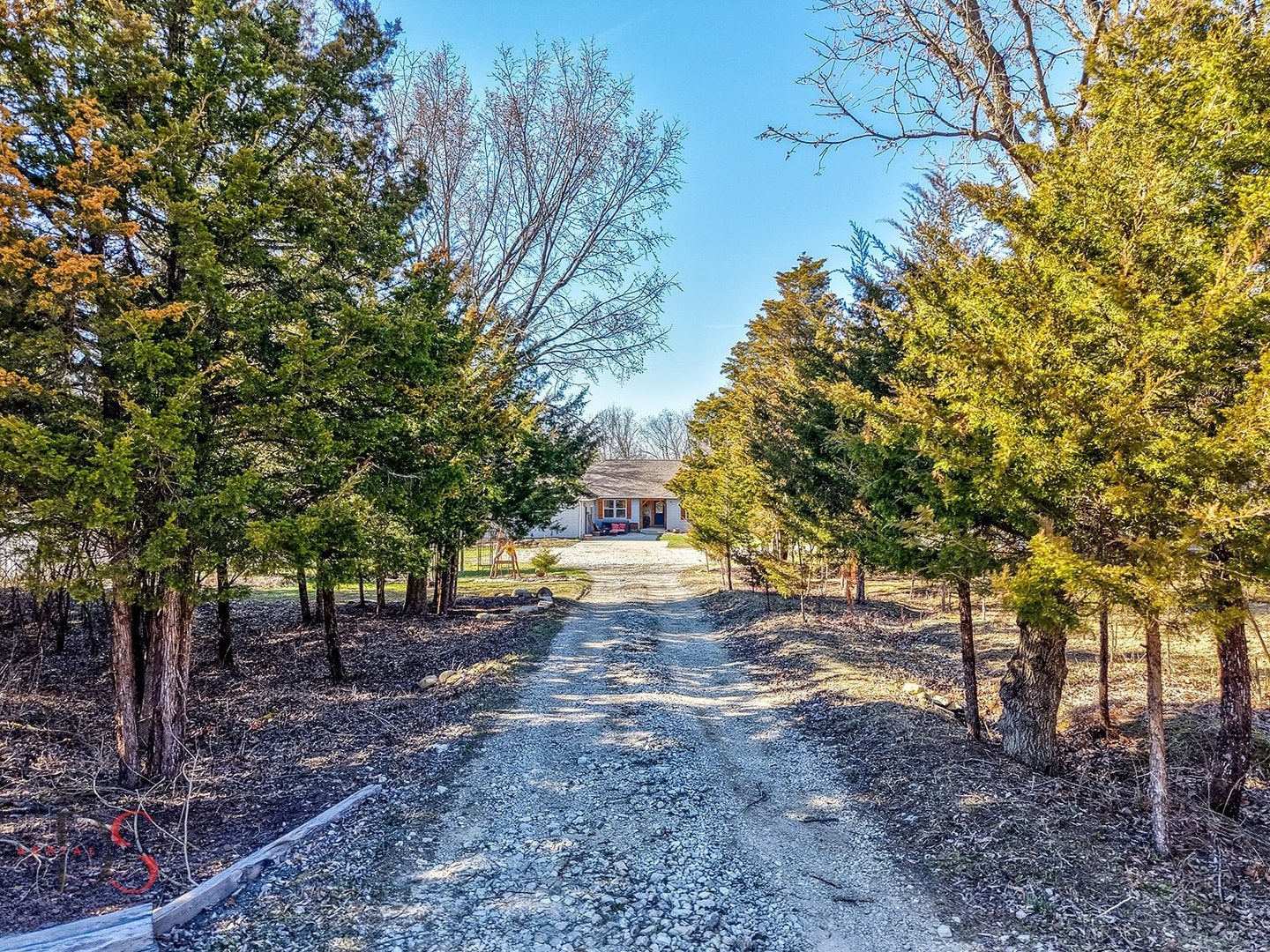 2813 E 2525th Road