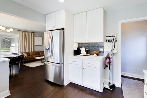 Tiny photo for 339 N Emroy Avenue, Elmhurst, IL 60126 (MLS # 12598199)