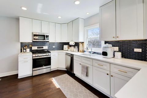 Tiny photo for 339 N Emroy Avenue, Elmhurst, IL 60126 (MLS # 12598199)