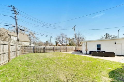 Tiny photo for 339 N Emroy Avenue, Elmhurst, IL 60126 (MLS # 12598199)