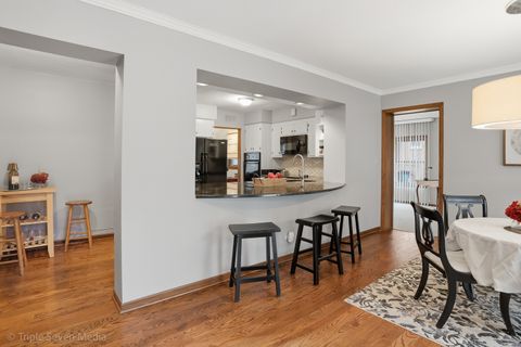 Tiny photo for 7354 W Palos Avenue, Palos Heights, IL 60463 (MLS # 12589618)