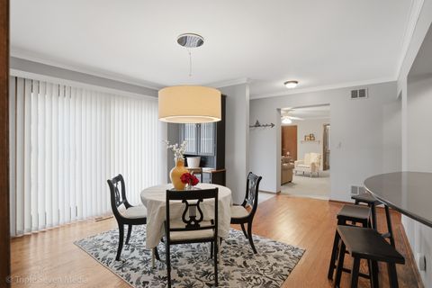 Tiny photo for 7354 W Palos Avenue, Palos Heights, IL 60463 (MLS # 12589618)