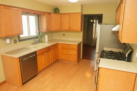 Tiny photo for 3103 Smoke Tree Court, Hazel Crest, IL 60429 (MLS # 12760785)