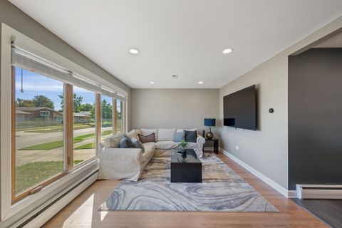 Tiny photo for 12832 S Manistee Avenue, Chicago, IL 60633 (MLS # 12493581)