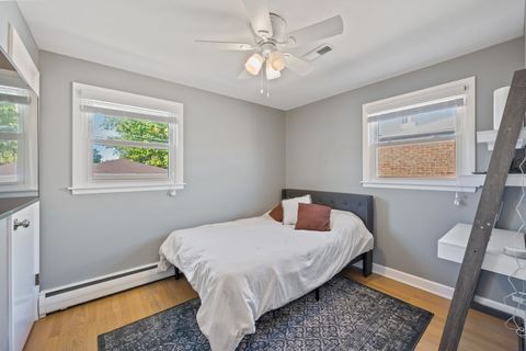 Tiny photo for 12832 S Manistee Avenue, Chicago, IL 60633 (MLS # 12493581)