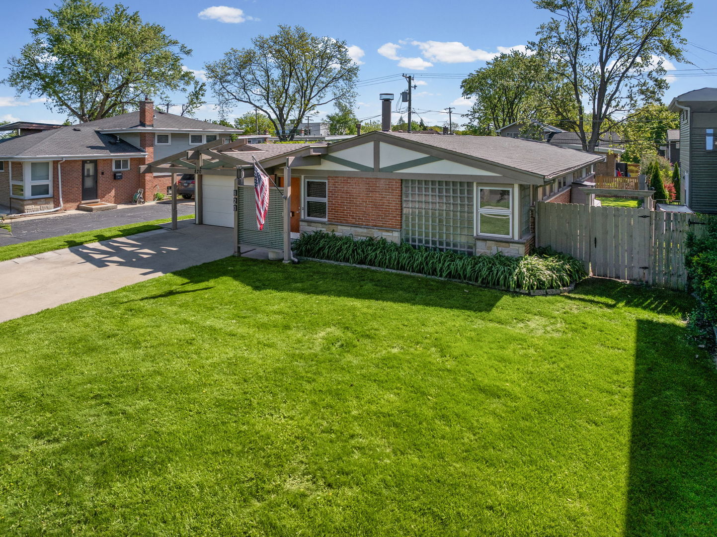 820 Lawler Avenue