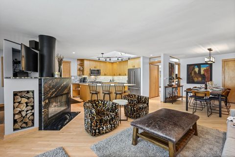 Tiny photo for 820 Lawler Avenue, Wilmette, IL 60091 (MLS # 12646935)