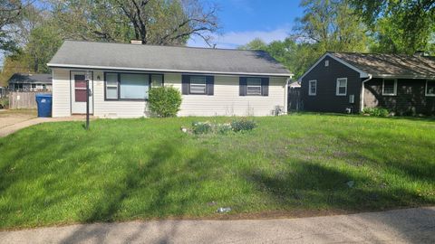 Photo of 107 Georgine Street, Crystal Lake, IL 60014 (MLS # 12368540)