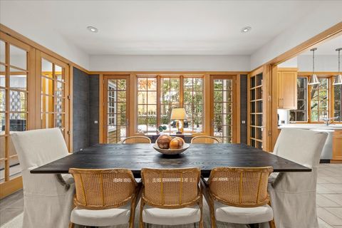 Tiny photo for 4 Indian Hill Road, Winnetka, IL 60093 (MLS # 12549096)