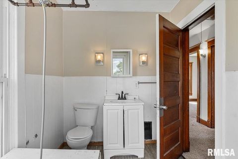 Tiny photo for 2621 5 1/2 Avenue, Rock Island, IL 61201 (MLS # 12573462)