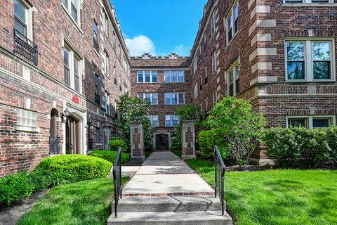 75 E Harris Avenue 3C La Grange IL 60525