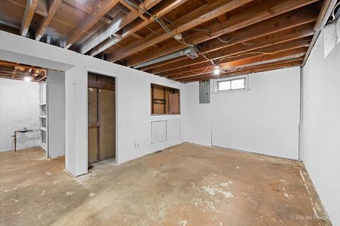 Tiny photo for 392 W Margaret Terrace, Cary, IL 60013 (MLS # 12577236)