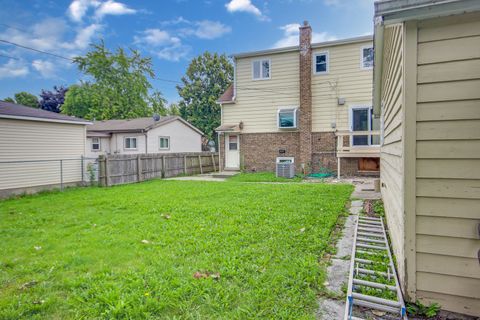 A home in Oak Lawn