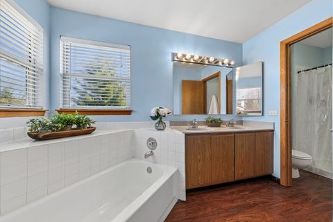 Tiny photo for 1940 Tanglewood Drive, Algonquin, IL 60102 (MLS # 12613868)