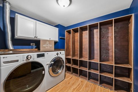 Tiny photo for 1940 Tanglewood Drive, Algonquin, IL 60102 (MLS # 12613868)