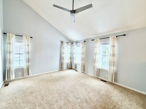 Tiny photo for 898 Emerald Drive, Pingree Grove, IL 60140 (MLS # 12530847)