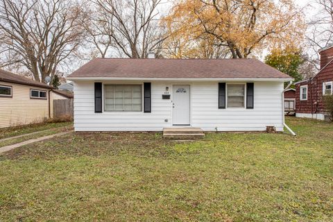 Tiny photo for 922 Landon Avenue, Winthrop Harbor, IL 60096 (MLS # 12524028)