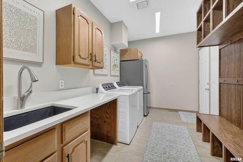 Tiny photo for 2919 E 44TH Court, Davenport, IA 52807 (MLS # QC4267530)