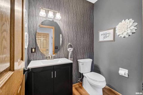 Tiny photo for 2919 E 44TH Court, Davenport, IA 52807 (MLS # QC4267530)