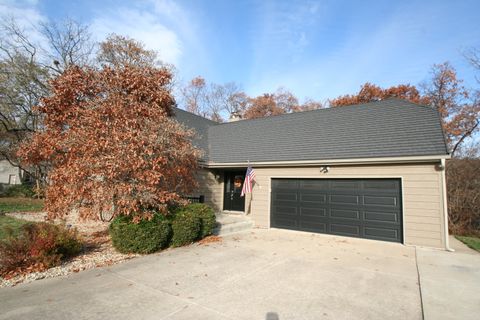 Tiny photo for 29976 Woodfield Drive, Mackinaw, IL 61755 (MLS # 12519372)