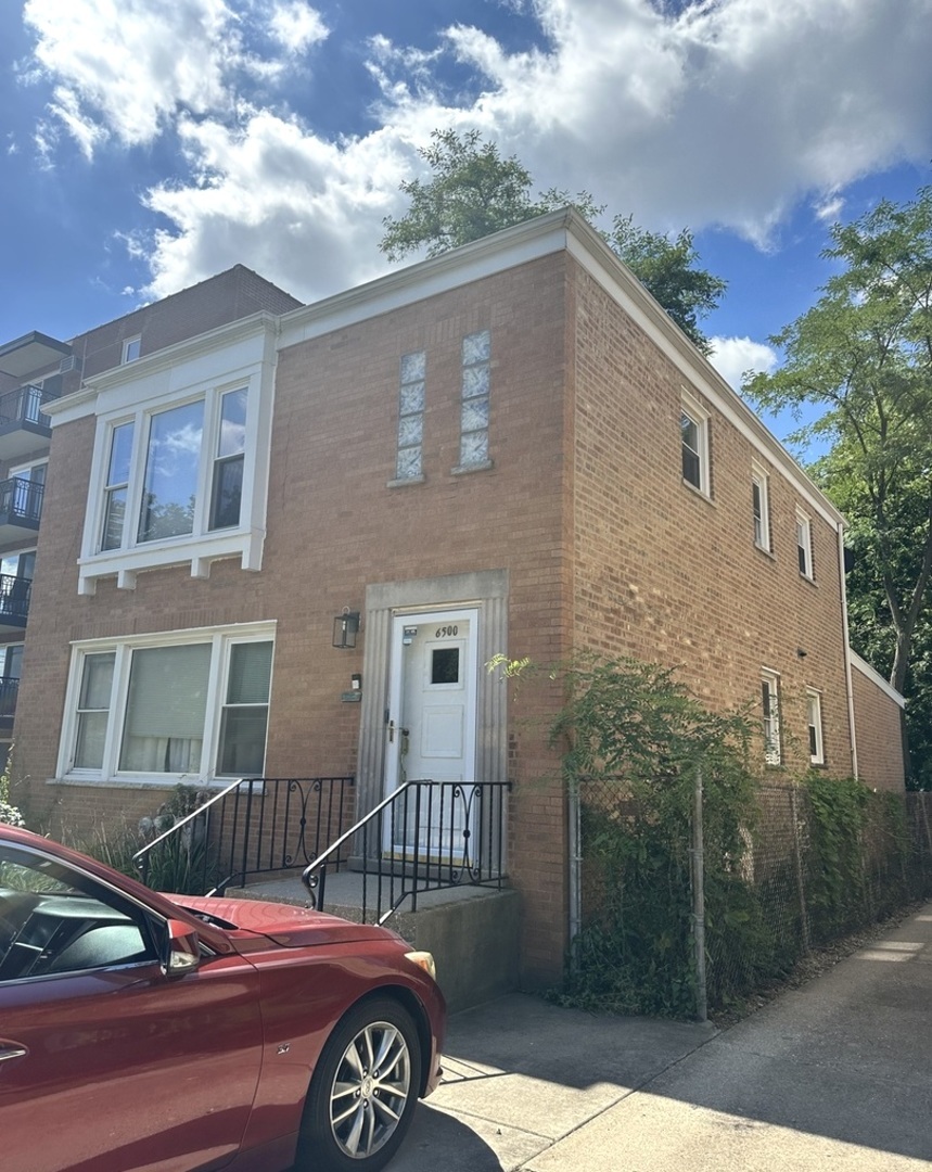 6500 N Northwest Highway