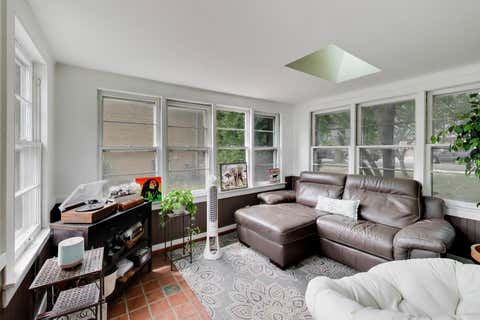 Tiny photo for 9717 S Avers Avenue, Evergreen Park, IL 60805 (MLS # 12717930)