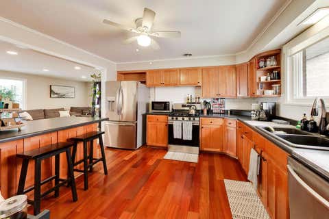 Tiny photo for 9717 S Avers Avenue, Evergreen Park, IL 60805 (MLS # 12717930)