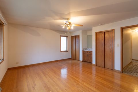 Tiny photo for 9901 W 57th Street, Countryside, IL 60525 (MLS # 12590092)