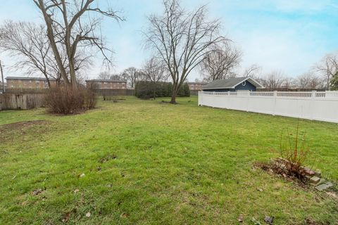 Tiny photo for 9901 W 57th Street, Countryside, IL 60525 (MLS # 12590092)