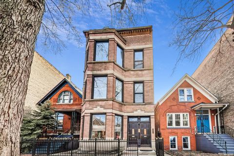 2021 W Haddon Avenue Chicago IL 60622