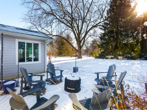 Tiny photo for 1310 Wintergreen Terrace, Batavia, IL 60510 (MLS # 12538635)