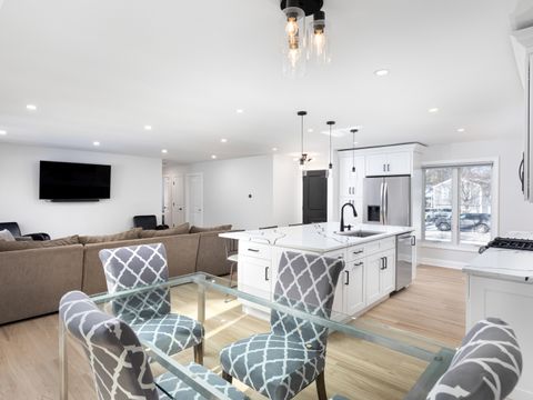 Tiny photo for 1310 Wintergreen Terrace, Batavia, IL 60510 (MLS # 12538635)