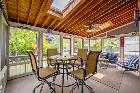 Tiny photo for 2531 Violet Street, Glenview, IL 60026 (MLS # 12534175)