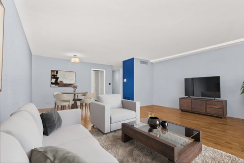 Tiny photo for 5855 N Sheridan Road #6G, Chicago, IL 60660 (MLS # 12728471)