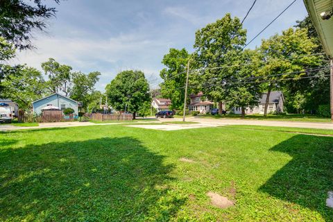 Tiny photo for 304 Powell Avenue, Waukegan, IL 60085 (MLS # 12481765)
