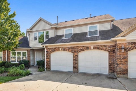 Tiny photo for 23 Willow Parkway, Buffalo Grove, IL 60089 (MLS # 12758322)