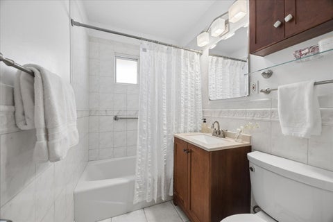 Tiny photo for 2341 Mayfair Avenue, Westchester, IL 60154 (MLS # 12791980)