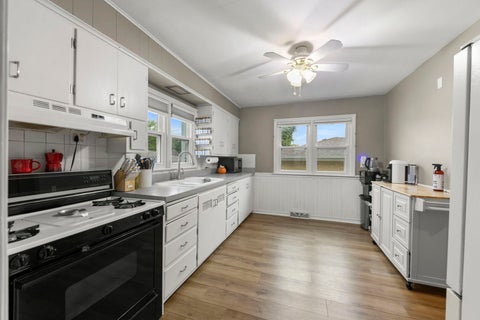 Tiny photo for 1207 Oregon Street, Joliet, IL 60435 (MLS # 12772027)